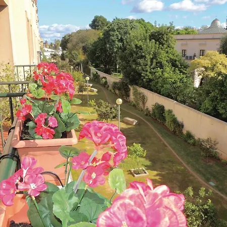 3 Bedroom Nice Apartment In Jerez De La Frontera Exterior photo